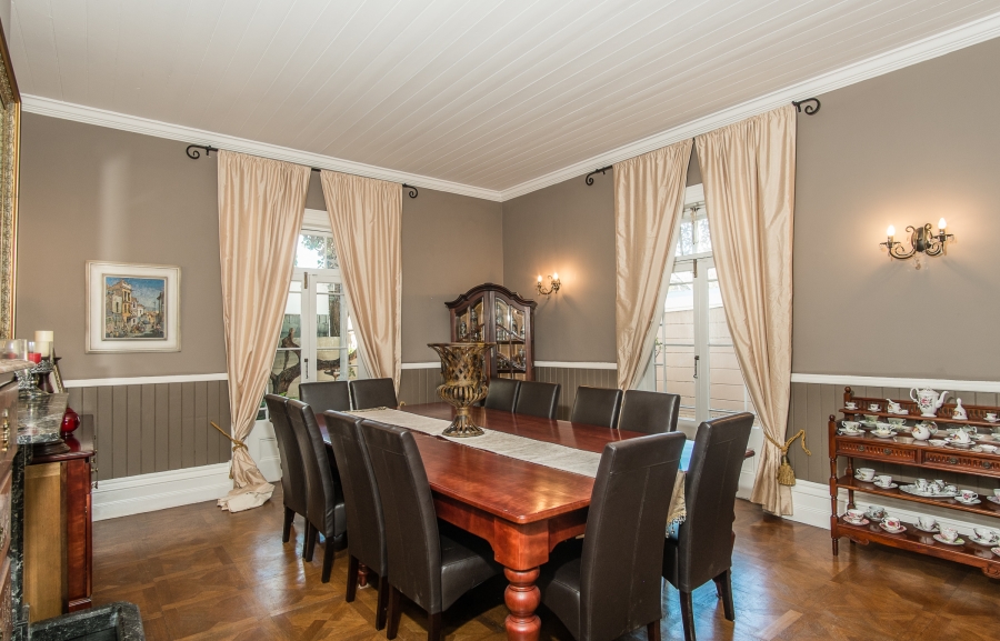 4 Bedroom Property for Sale in Claremont Western Cape